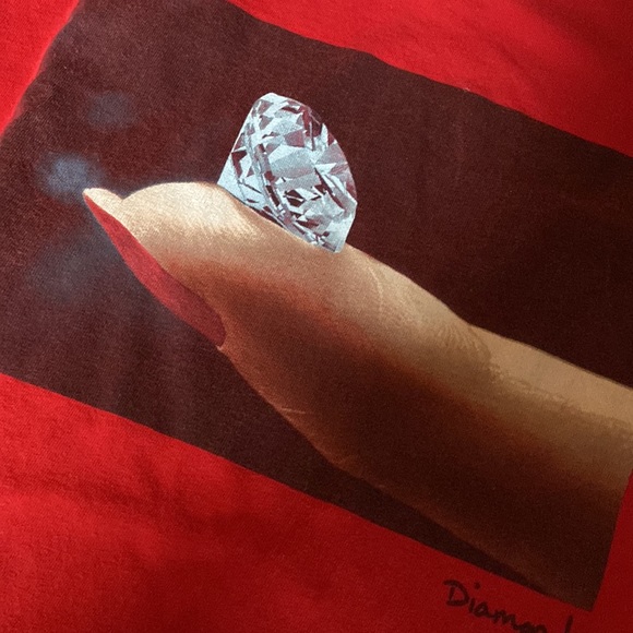 Tshirt. - Picture 2 of 4